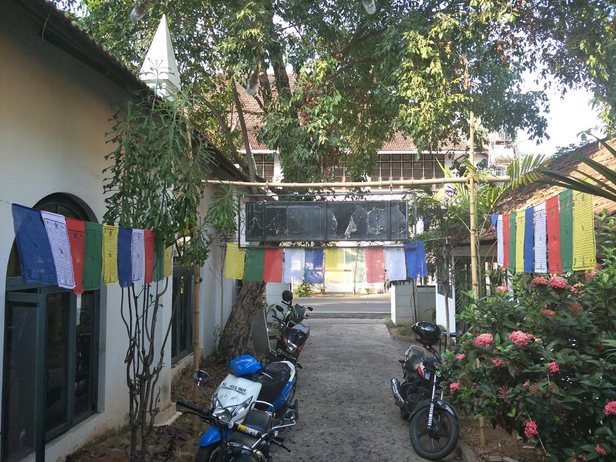 לינה וארוחת בוקר Kochi Elphinstone Residency מראה חיצוני תמונה